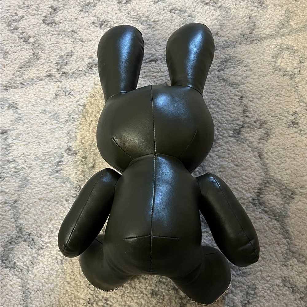 Green Bunny - Picture 7 of 8
